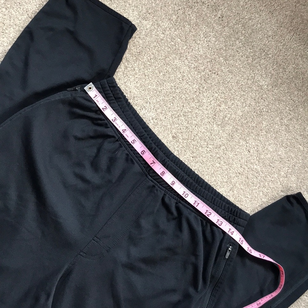 UNDER ARMOR Pants - Picture 4 of 7